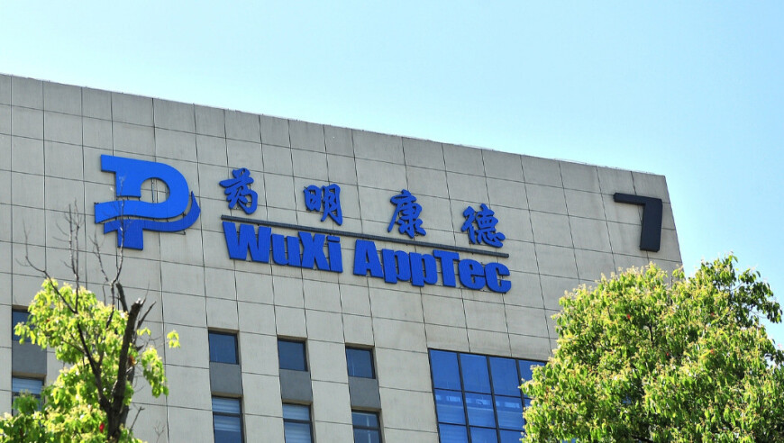 桑延对温以凡装醉求背背,2025正版资料大全完整版,决策资料解释落实_公测版V7.21